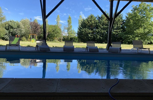 Pleasant country house with private heated pool