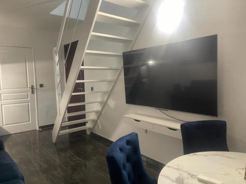 Pleasant Duplex