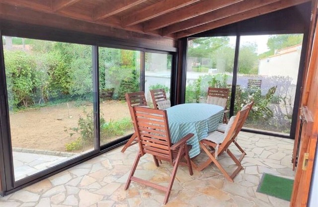 Pleasant house, close to beaches and market