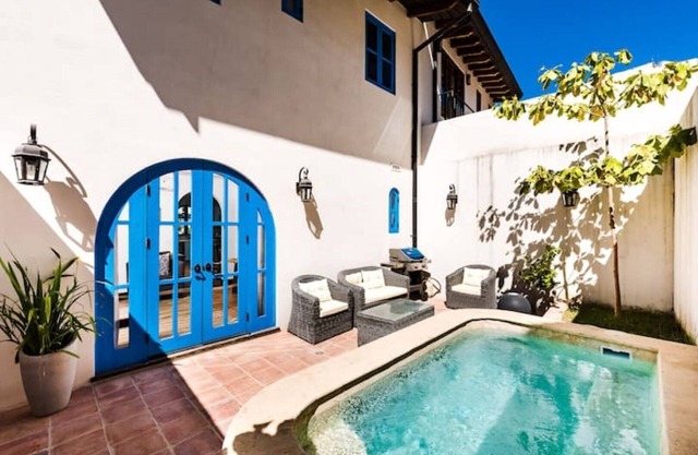 Plunge Pool Patio Short Walk to the Beach at Las Catalinas