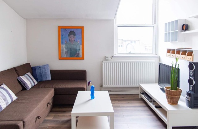 Plush Stay for Four in Central Brixton