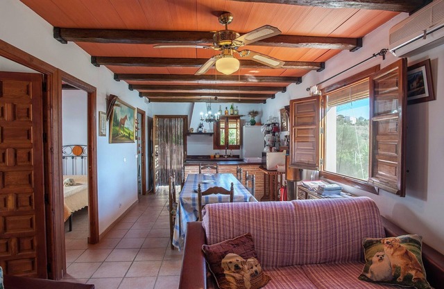 Pool Getaway Near Antequera