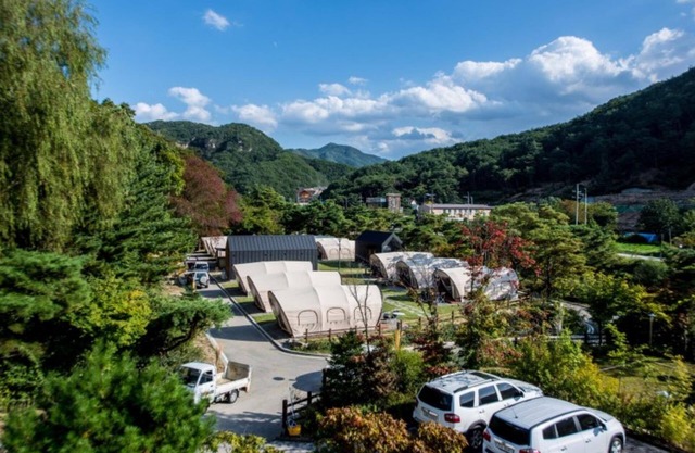 Pocheon Pureunsan Fairway Glamping