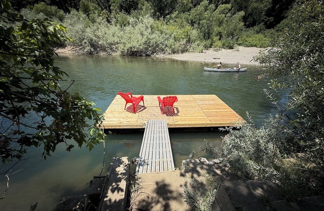 Point of View- Private Dock! STUNNING & New EPIC Home! Hot Tub, Pups, WiFi