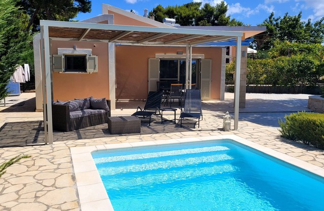 Ponderosa Kefalonia