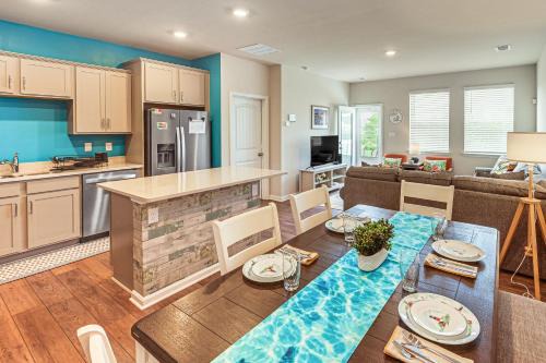 Pool Access and Beach Shuttle Millville Townhome!