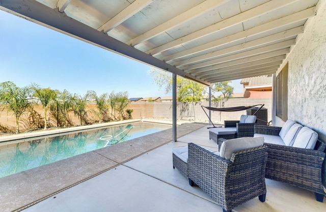 Pool, Patio & Grill: San Tan Valley Escape!