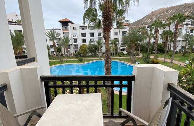 Pool view apartment in Marina