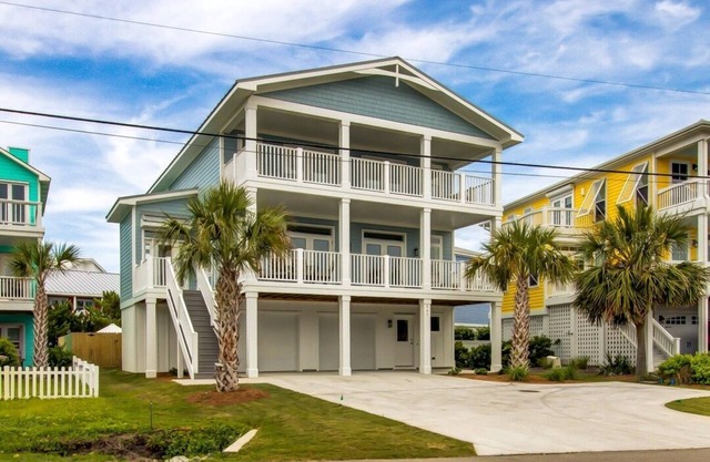 Popeye's - New Listing - Availability - Luxury