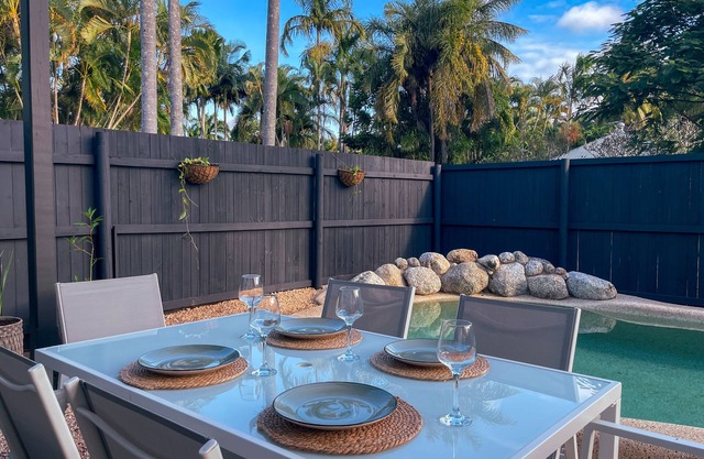 Port Douglas Beach Cottage
