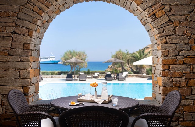 Porto Kea Suites
