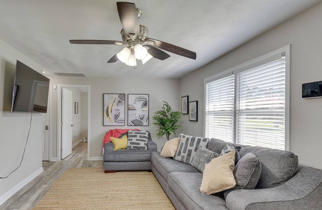 Portsmouth Vacation Rental: Near Parks & Golf