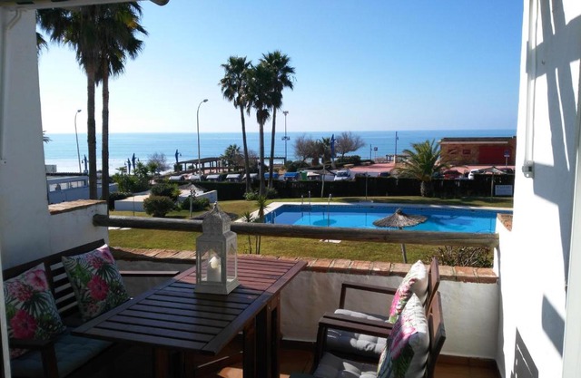 Precioso apartamento en primera línea de playa de la Barrosa