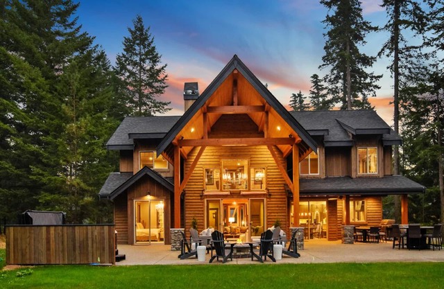 Premier 5-Star Home W/Outdoor Bliss+Gourmet Kitchen+Extend Your Stay 4 free