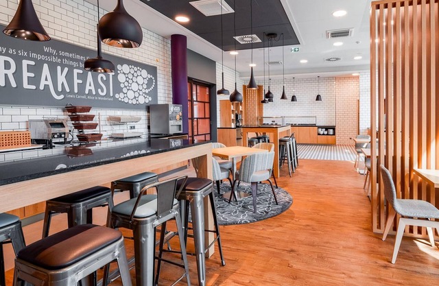 Premier Inn Mannheim City Centre