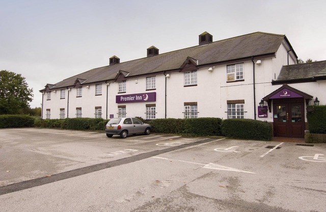 Premier Inn Wirral - Greasby