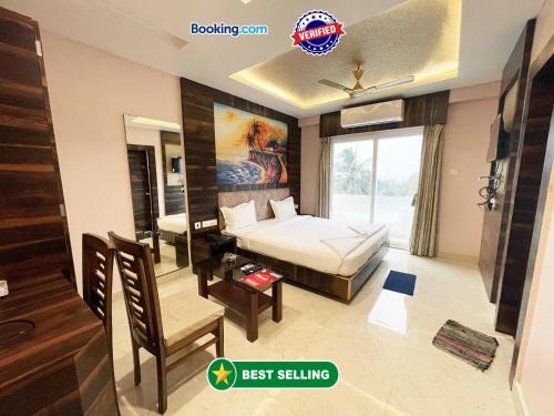 Premium BALCONY ROOMS - HOTEL RR INN ! PURI - short walk from Light House Beach - Swargadwar Beach - Golden Beach - Bengali Market - LIFT-PARKING-WIFI-RESTURANT