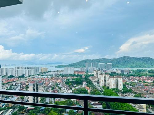 Premium Comfort Rooftop View bayan lepas airport 9pax