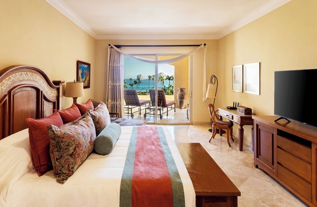 Premium Direct View - Extra Large Terrace - Medano Beachfront!