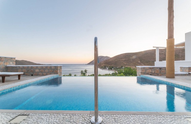 Premium Pool Villa for 4 guests