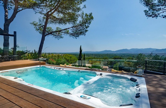 Premium Villa - Spa Pool heated all year round > 34 VS