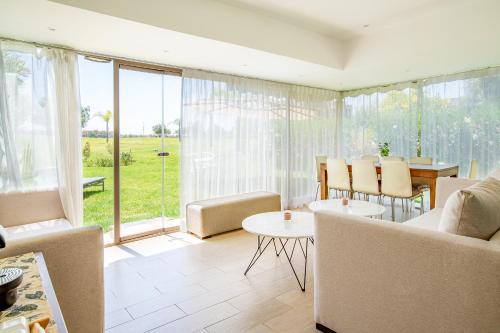 Prestigia Luxury Paradise Garden