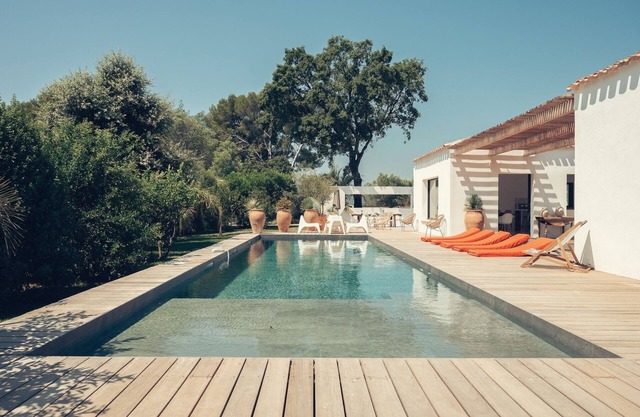 Prestigious villa in the heart of a vineyard near BORMES-LES-MIMOSAS
