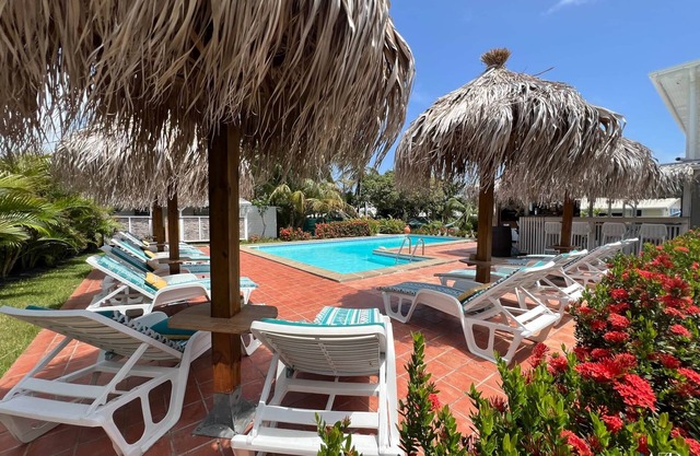 Prestigious seaside villa, swimming pool, 6 bedrooms