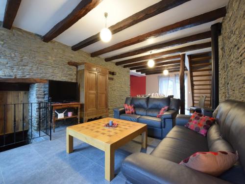 Pretty cottage with billart and 2 bathrooms