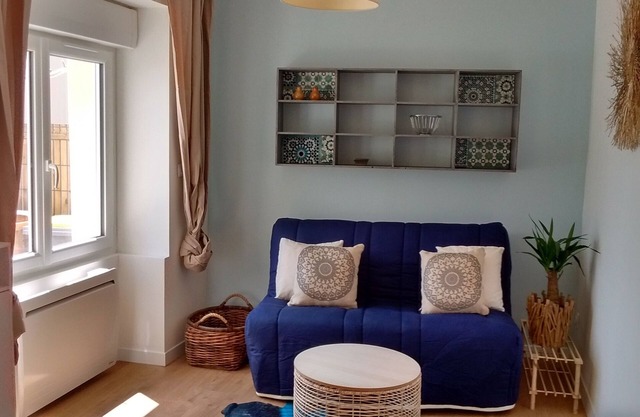 Pretty house 2,3,4 pers at 500m beaches, port and town center - JARD S MER