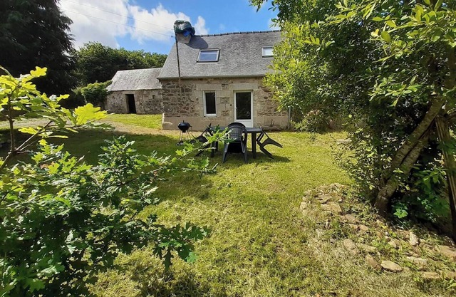 Pretty little house in the country - close to the village