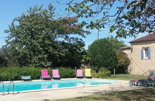 Pretty restored farmhouse in Saint Marcory