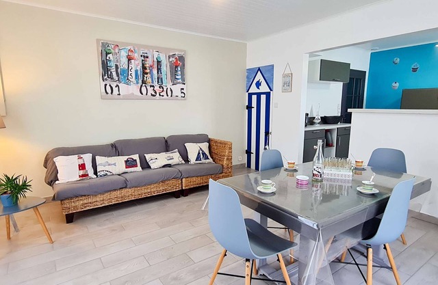 Pretty villa in the heart of Couarde