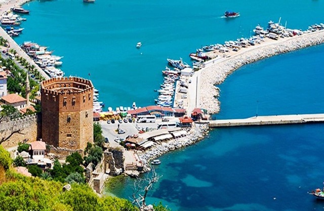 PRİVATE POOL WİTH NİCE PANOROMA LOVELY VİLLA