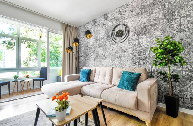 Prime Spot for 5 | Full Kitchen | Wi-Fi | AC