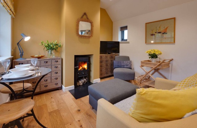 Primrose Lodge - One Bedroom House, Sleeps 2