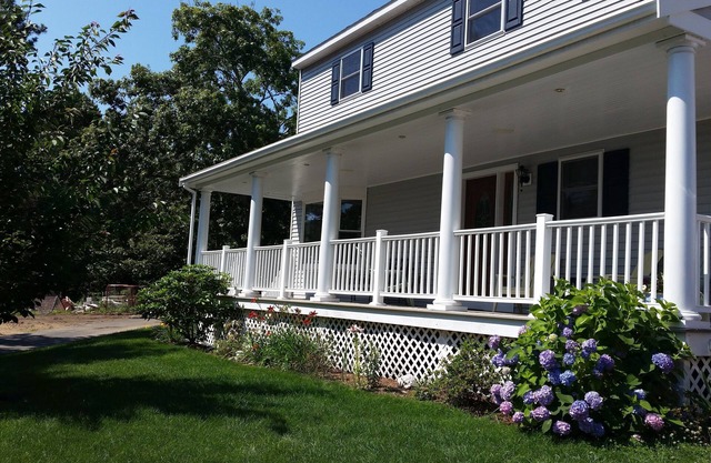 Privacy & near Balston Beach! Great for extended families!