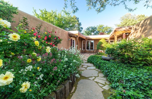 Private and Peaceful Albuquerque Hacienda