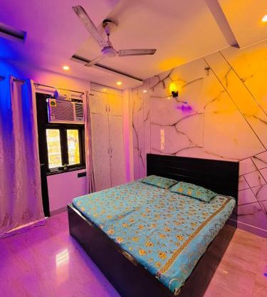 Private Apartment In New Delhi