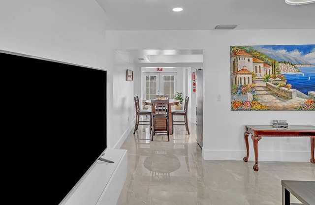 Private CasaBella🌻5Bedroom3Bath 2Jacuzzi Villa