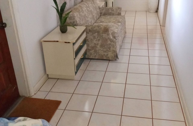 Private Clean Safe Suite nr Lake Bok Tower Legoland Disney Skydiving