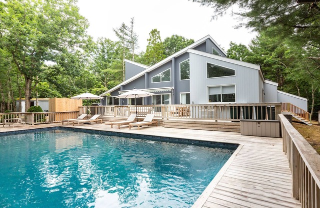 Private Escape In East Hampton