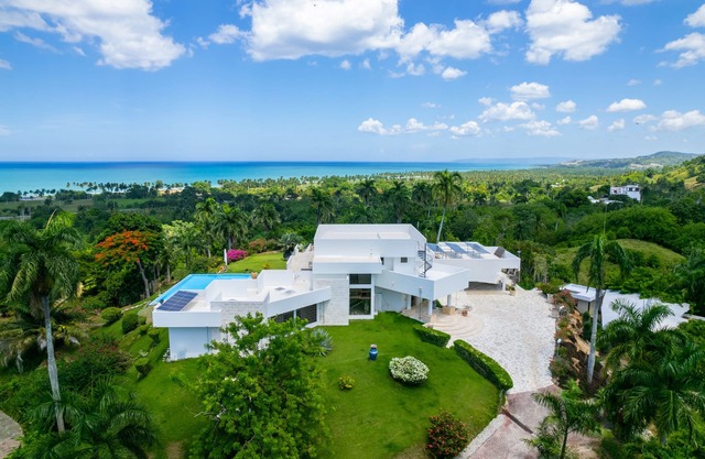 Private & Exclusive Luxury Villa.