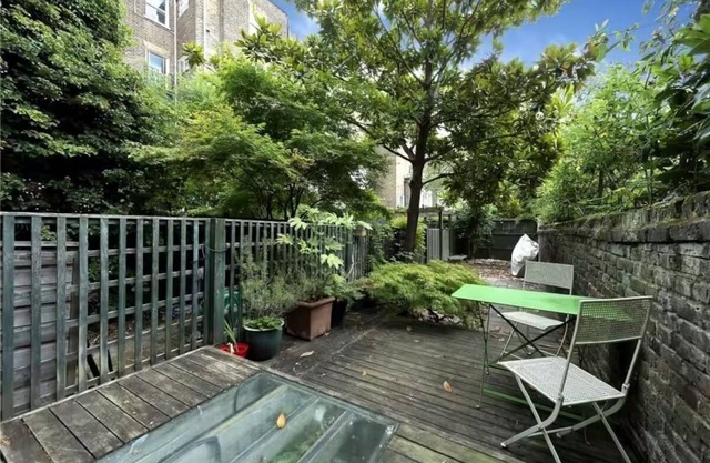 Private Garden Flat Notting Hill, 5 minutes walk from Portobello Road market