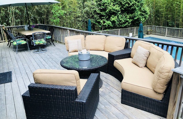 Private Hamptons Paradise (Rental Registry #16-1225)