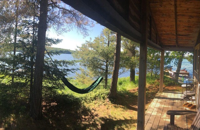 Private Island Retreat - Couples Only - On Kawawaymog Lake near Algonquin Park