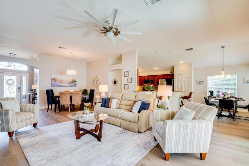 Private Lanai and Pool Access Home in the Villages!