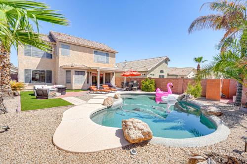 Private Pool and Grills North Phoenix Retreat!
