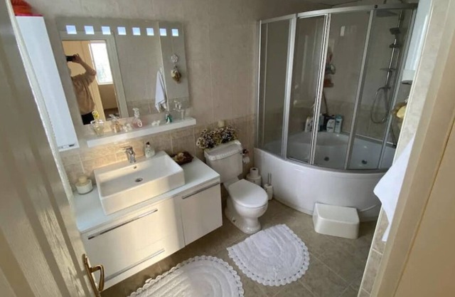 Private Room in a beautiful Residance Complex