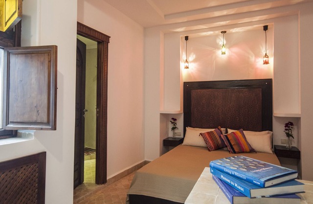 Private room (Ithnayn) in a traditional Riad